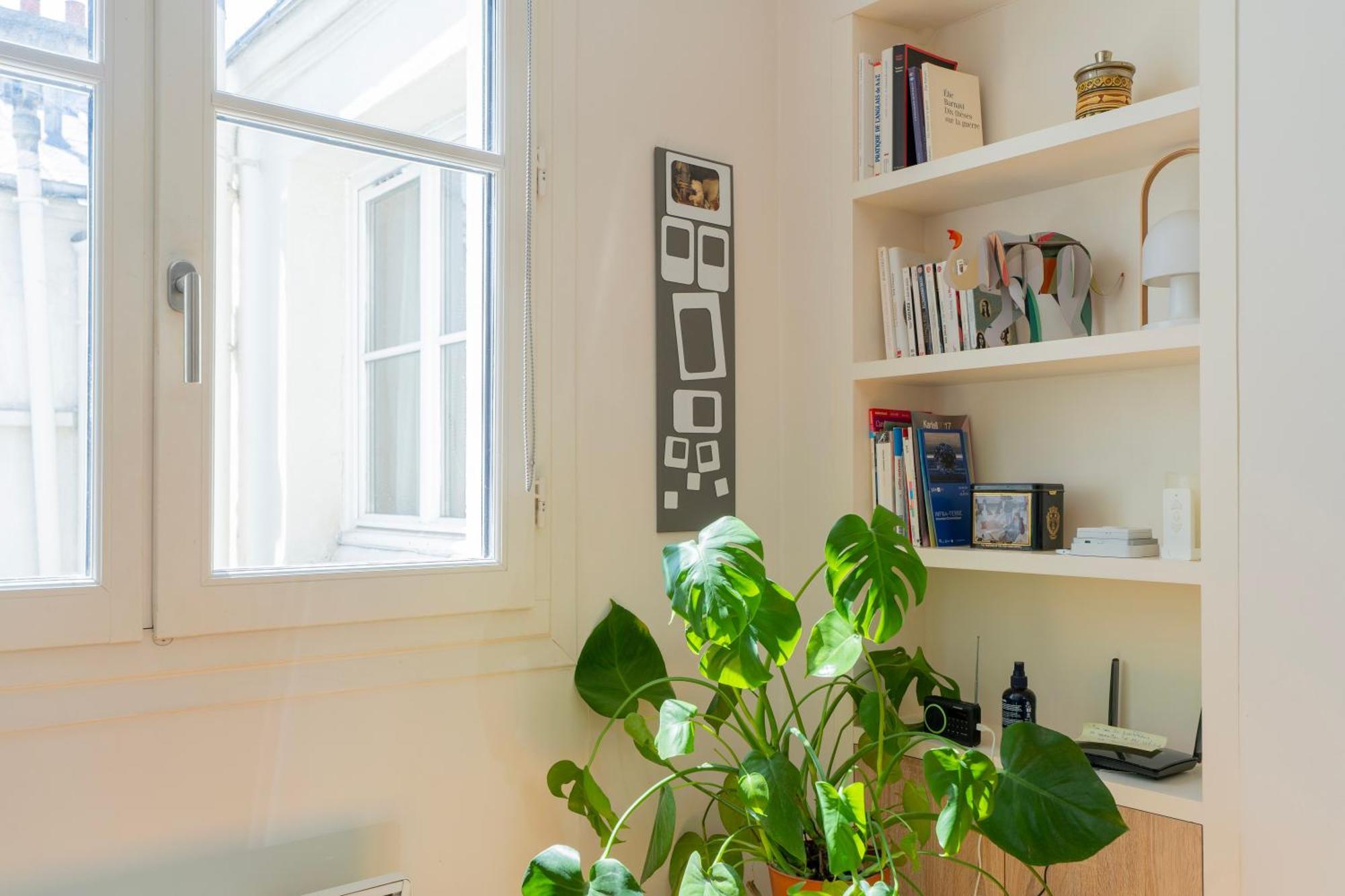 Apartment Chic Monceau Retreat Paris