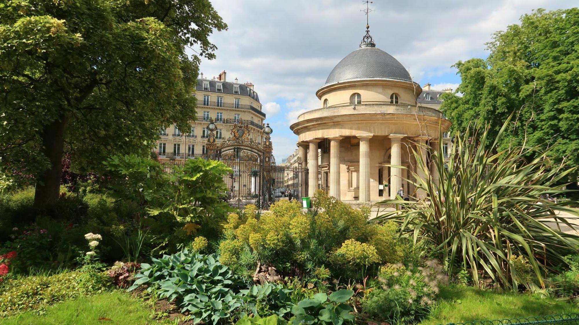 Chic Monceau Retreat Paris